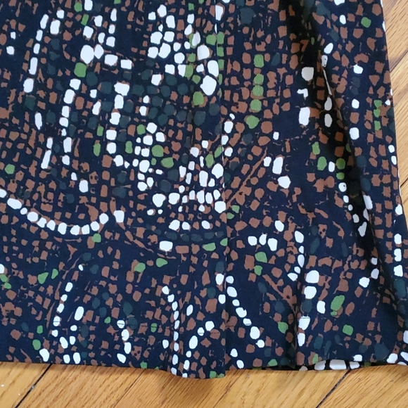 Notations patterned skirt *host pick!!* - Picture 2 of 10